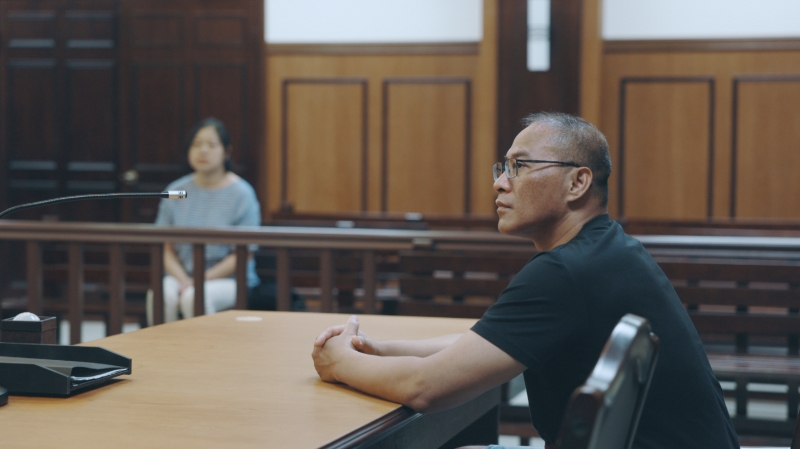 黃惠偵《指認》劇照：主角正富在法庭重現他的法院經驗