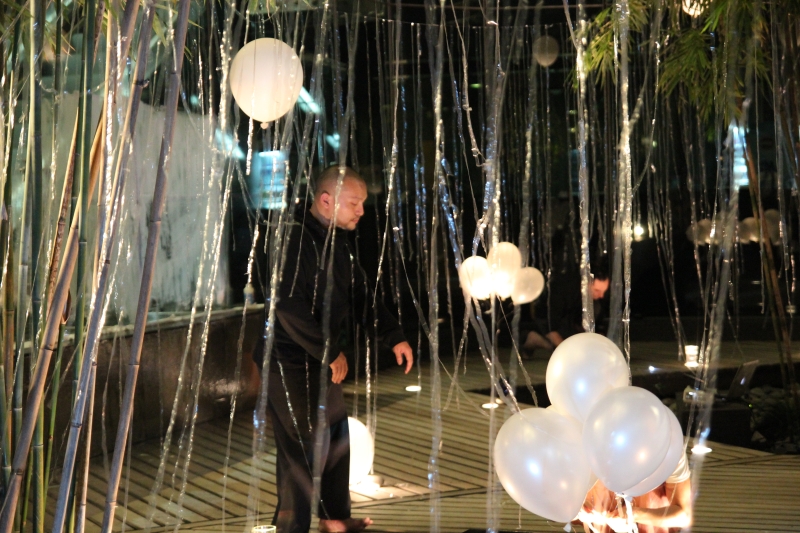 iDance 舞蹈節（香港）2011－獨舞與即興｜莫比斯圓環創作公社｜國藝會補助成果檔案庫