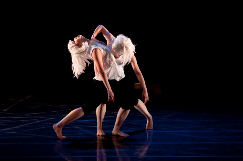 〝離〞生活近一點 / Taking a step closer to LIVE ,anyhow...｜索拉舞蹈空間舞團｜國藝會補助成果檔案庫