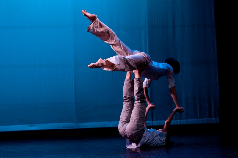 〝離〞生活近一點 / Taking a step closer to LIVE ,anyhow...｜索拉舞蹈空間舞團｜國藝會補助成果檔案庫